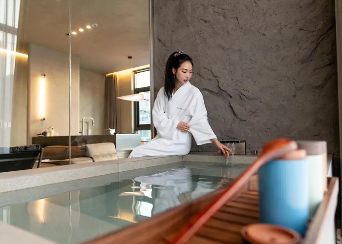 홍대#dmc역#커플,가족,단체여행#프라이빗 감성숙소#villa De Ellie