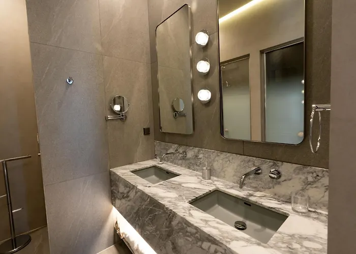 홍대#dmc역#커플,가족,단체여행#프라이빗 감성숙소#villa De Ellie * Seoel