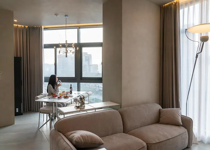 Daire 홍대#dmc역#커플,가족,단체여행#프라이빗 감성숙소#villa De Ellie *